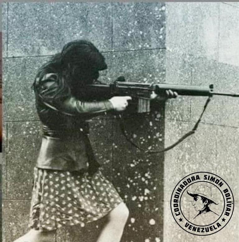 No tengas miedo de estar asociado con una Mujer Fuerte. El día puede llegar y ella será tu único ejército Género Convocatoria Segunda Independencia