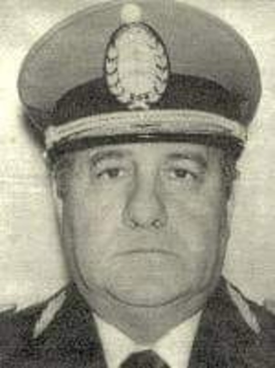 EL TORTURADOR Y GENOCIDA JEFE DE LA FEDERAL COMISARIO VILLAR ES EJECUTADO POR UN COMANDO MONTONERO 1 DE NOVIEMBRE 1974. PERON LOS DESIGNA, MONTONEROS EJECUTA A LOS TORTURADORES Memoria Histórica Convocatoria Segunda Independencia